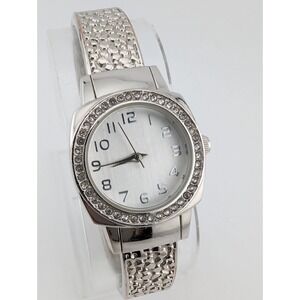 Accutime Watch Women 26mm Case Silver Textured Bangle Band- New Battery